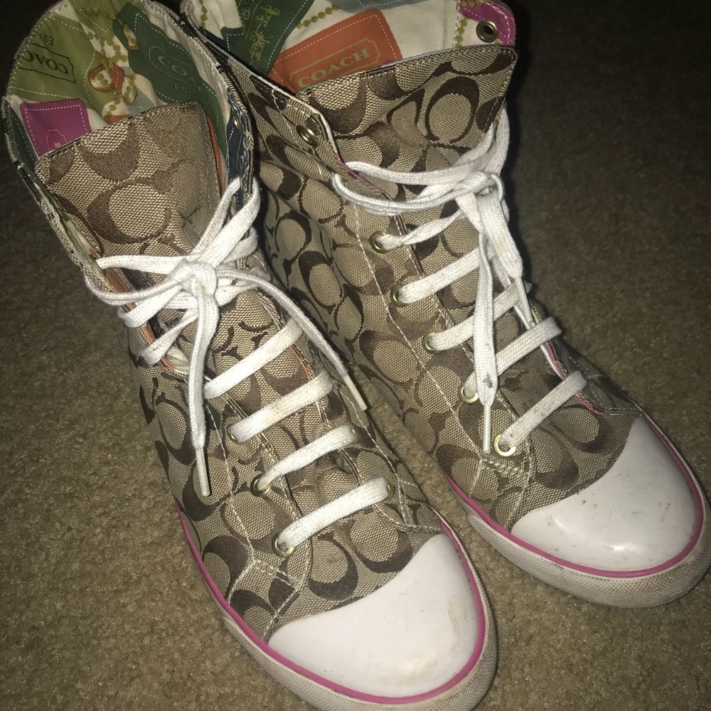 Coach High-top logo Brown Sneakers. Fold down
